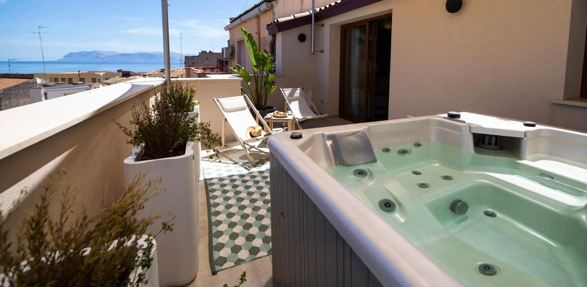 Apartament Niti Palace Castellammare del Golfo Włochy
