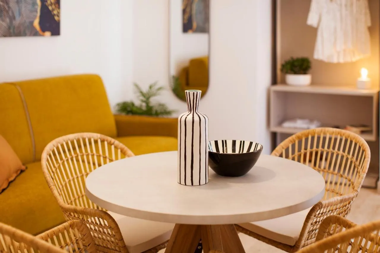 شقة Niti Palace كاستيلاّماري ديل غو